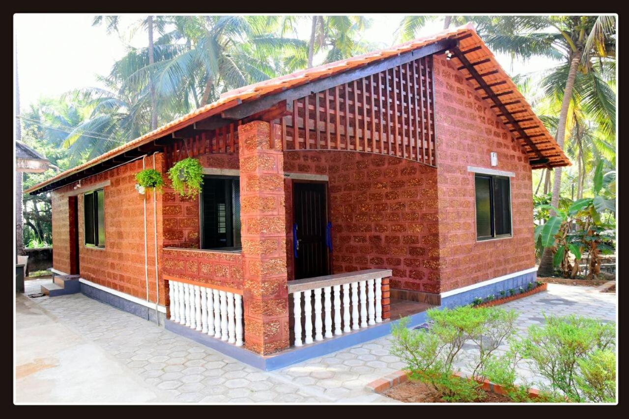Tiny Waves Villa Udupi Luaran gambar